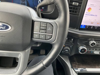 2023 Ford F-250 LARIAT