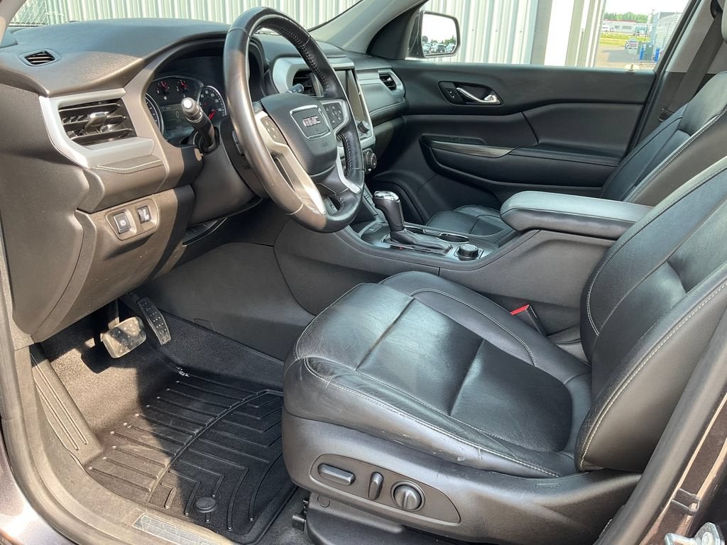 2017 GMC Acadia SLT