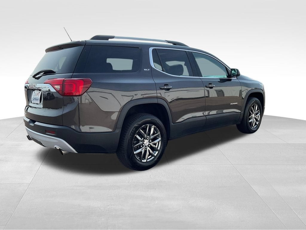 2017 GMC Acadia SLT