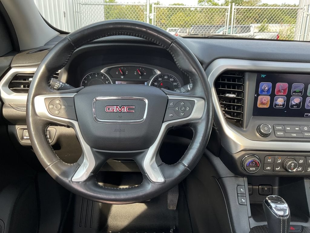2017 GMC Acadia SLT
