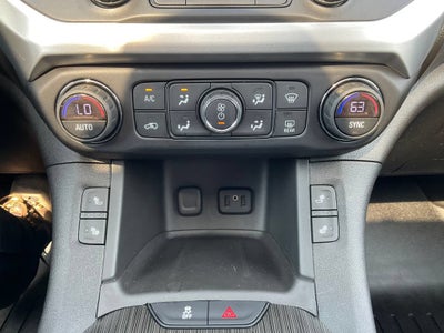 2017 GMC Acadia SLT
