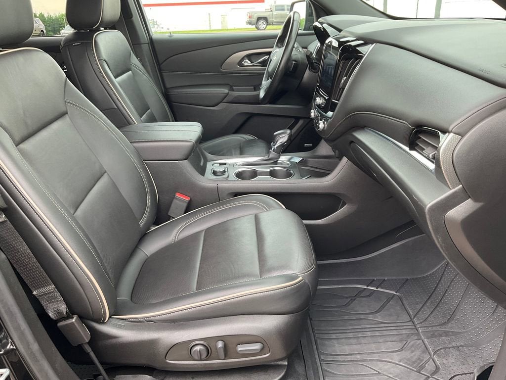 2022 Chevrolet Traverse Premier
