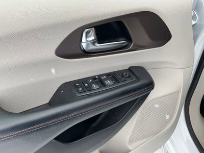 2019 Chrysler Pacifica Touring Plus