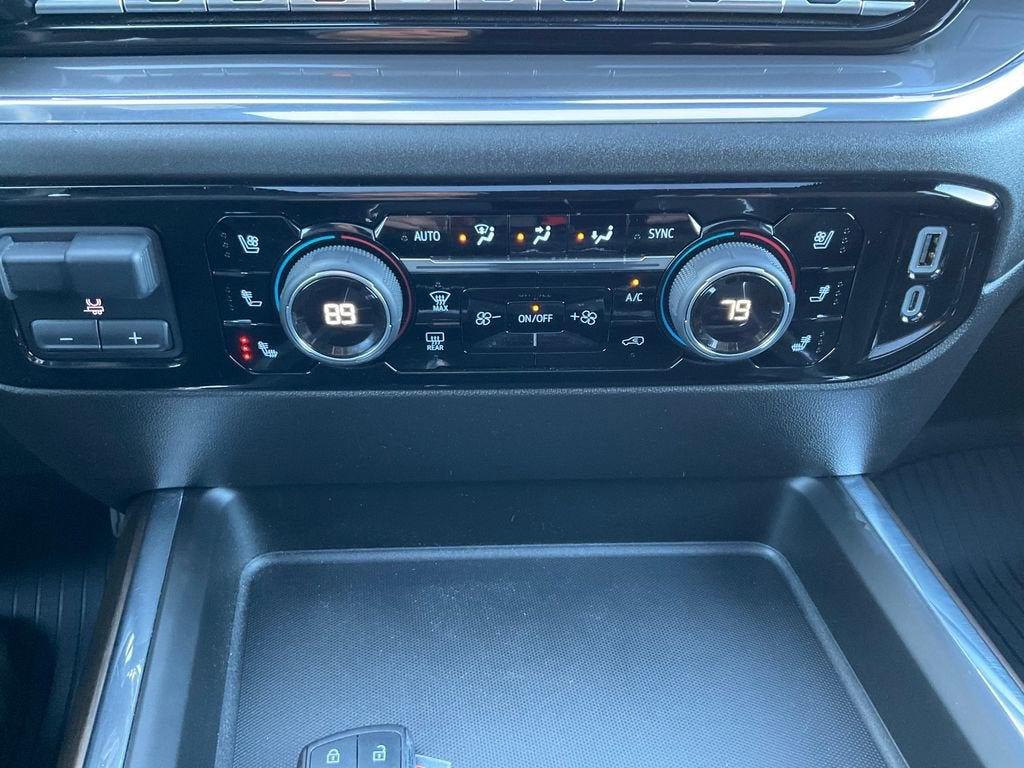 2025 Chevrolet Silverado 3500 HD High Country