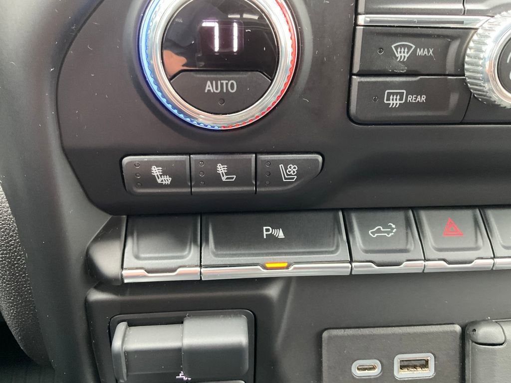 2022 GMC Sierra 1500 Limited AT4
