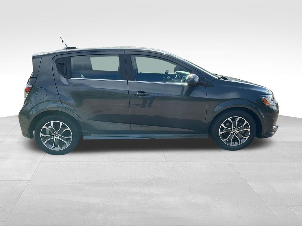 2017 Chevrolet Sonic LT