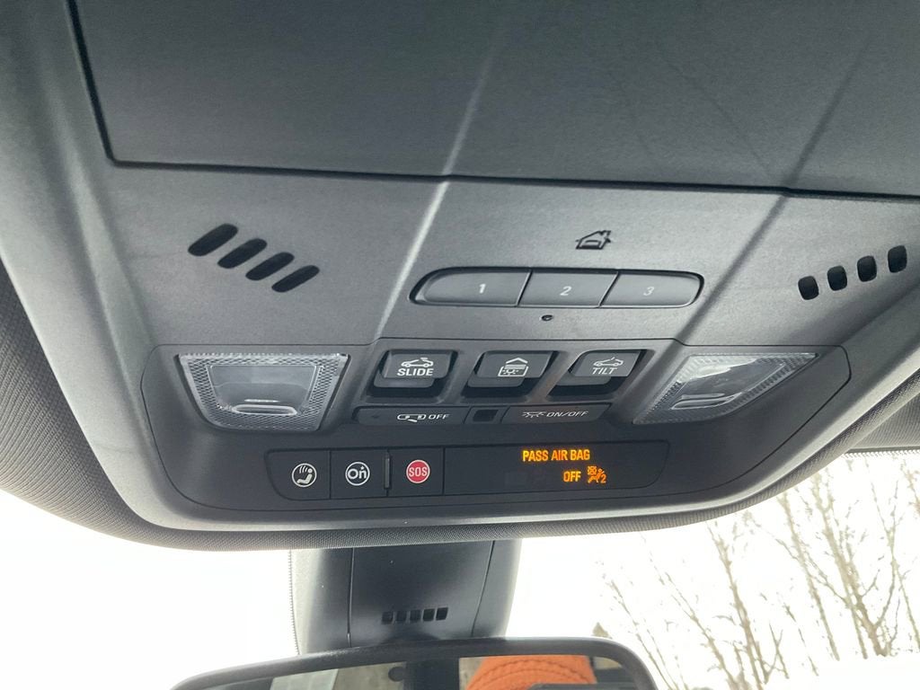 2022 Buick Enclave Essence