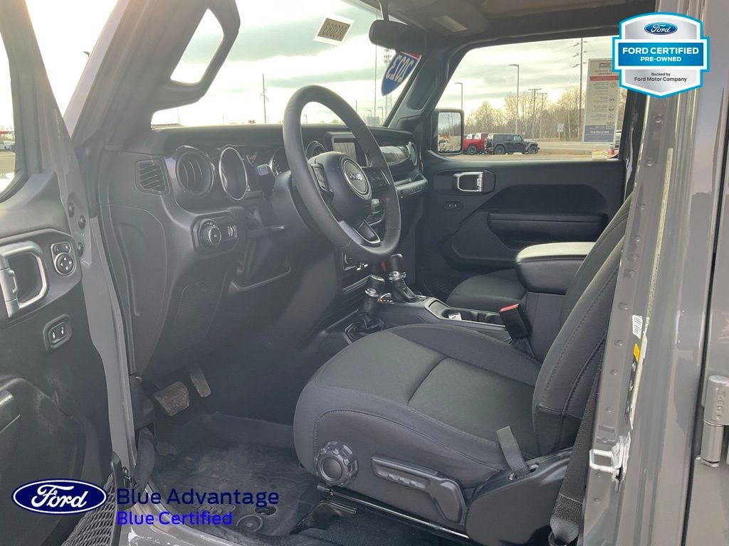 2023 Jeep Wrangler 4-Door Sport Altitude 4x4