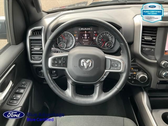 2022 RAM 1500 Big Horn Crew Cab 4x4 5'7' Box