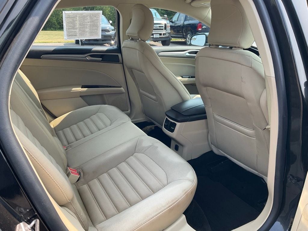 2015 Ford Fusion SE