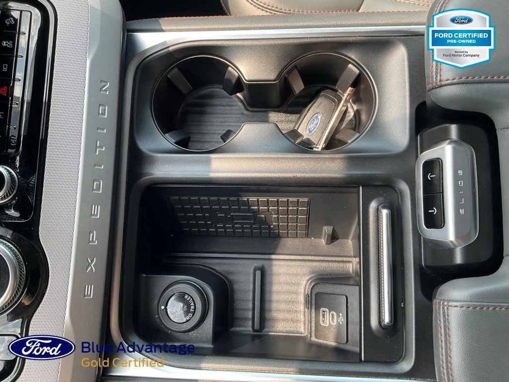2025 Ford Expedition Active