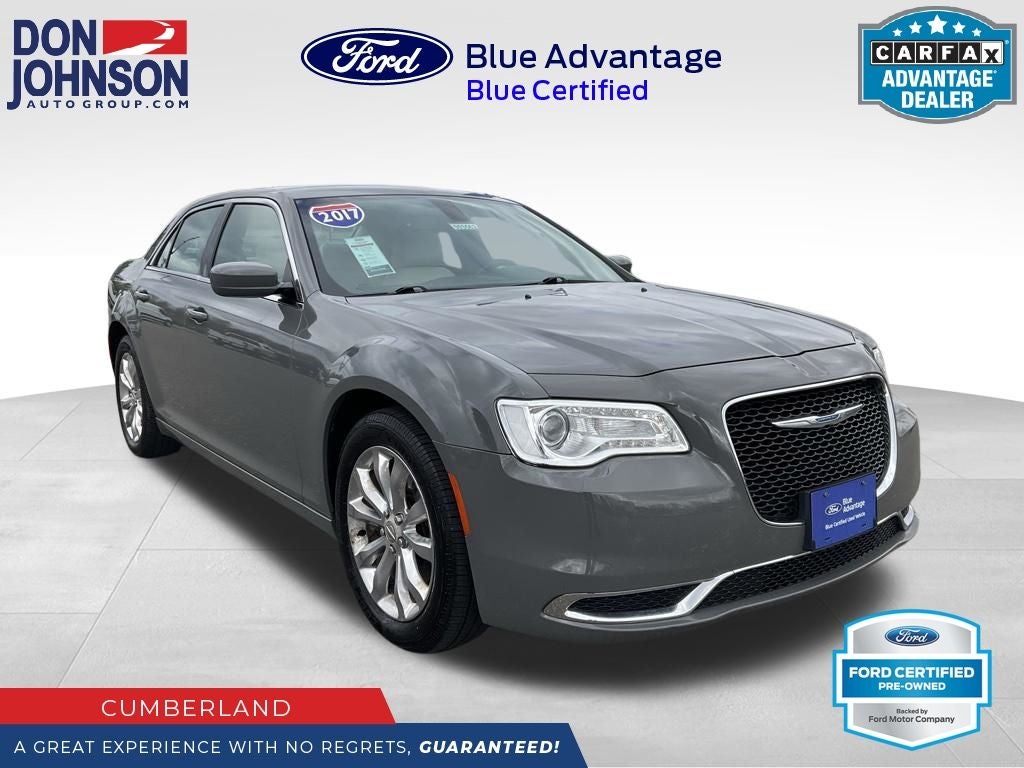 2017 Chrysler 300 Limited