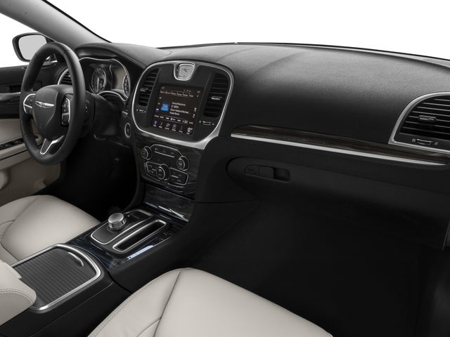 2017 Chrysler 300 Limited