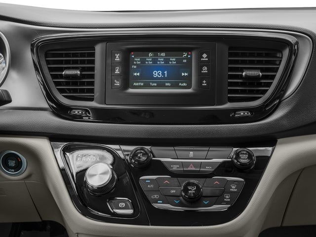 2017 Chrysler Pacifica LX