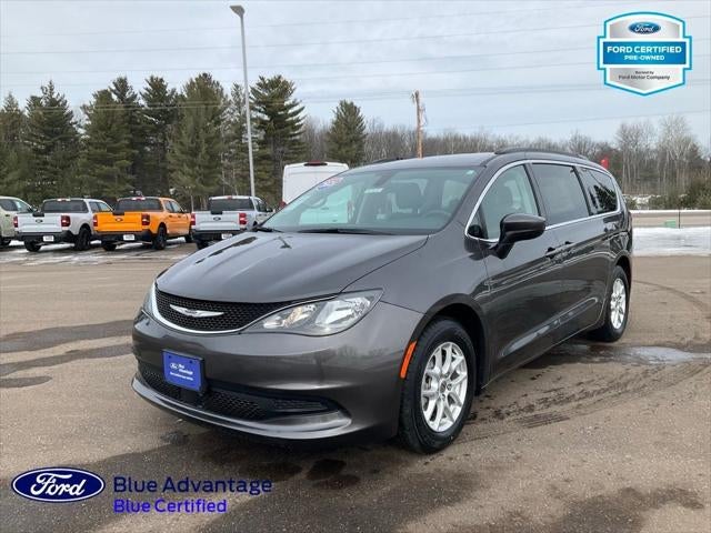 2021 Chrysler Voyager LXI