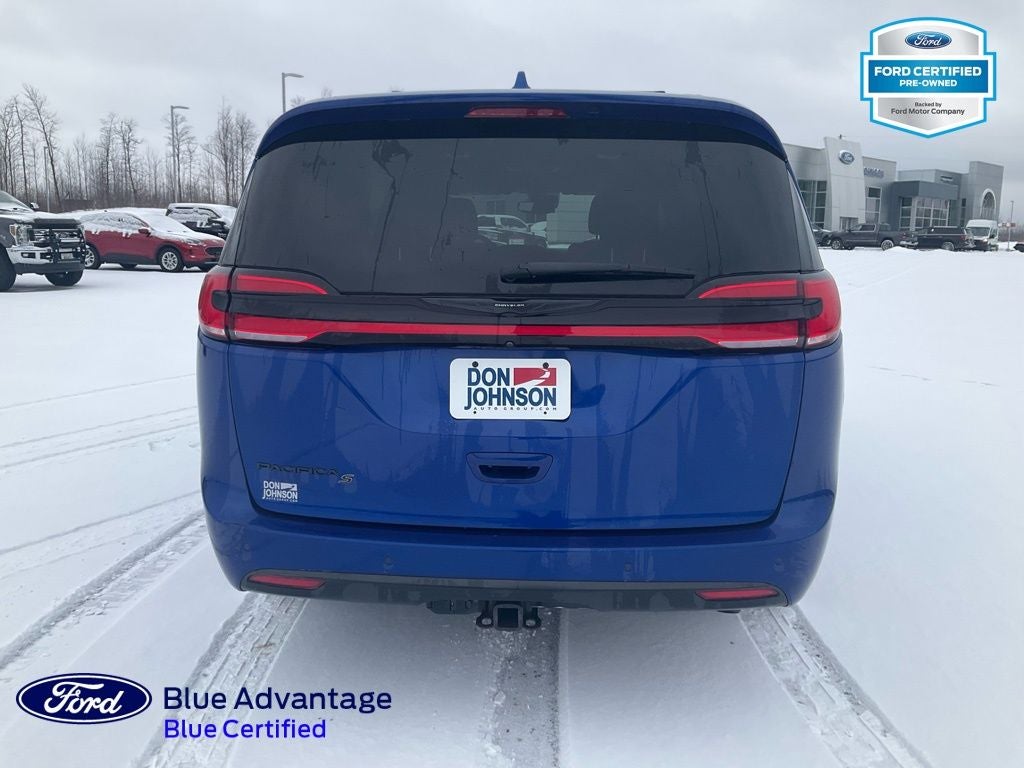 2021 Chrysler Pacifica Touring