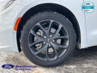 2024 Chrysler Pacifica Touring L AWD