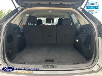 2022 Ford Edge SE
