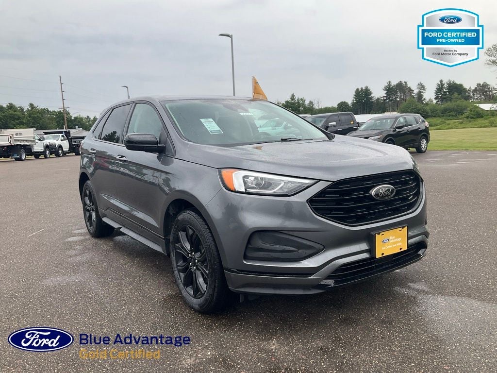 2022 Ford Edge SE
