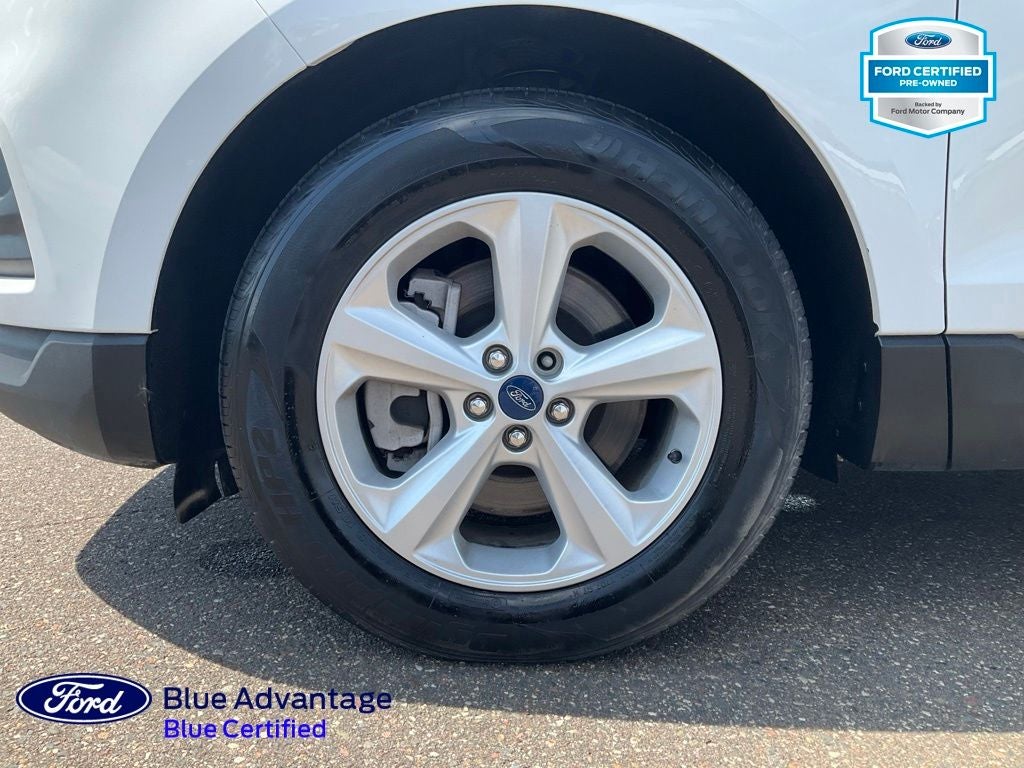 2022 Ford Edge SE