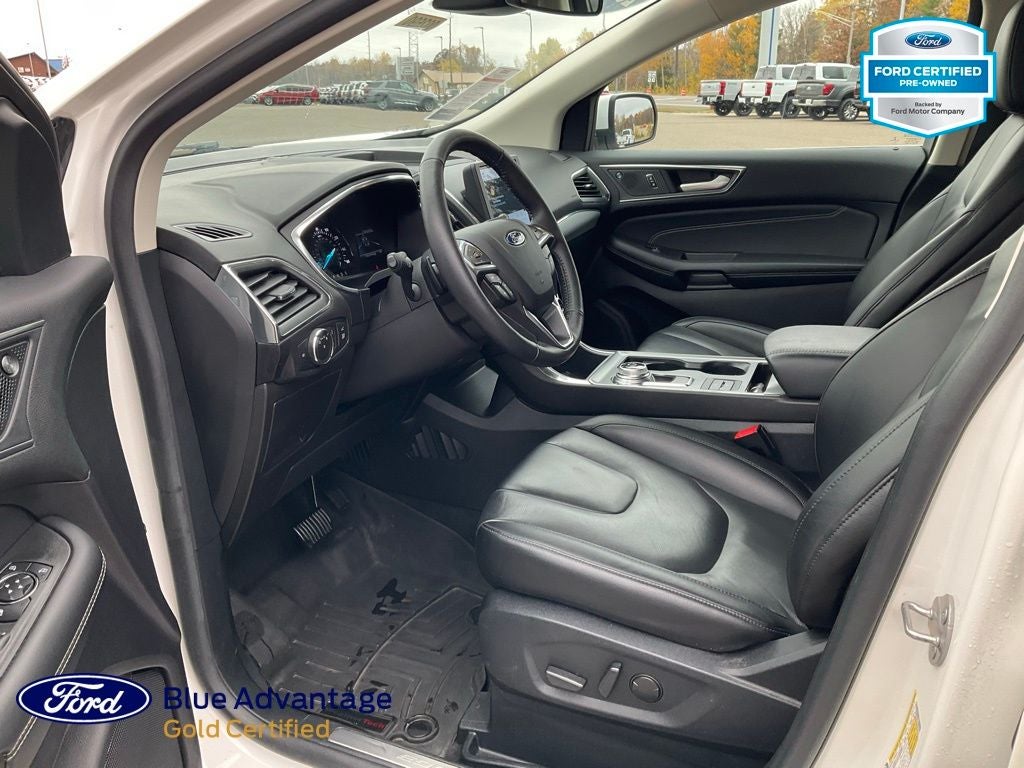 2021 Ford Edge Titanium