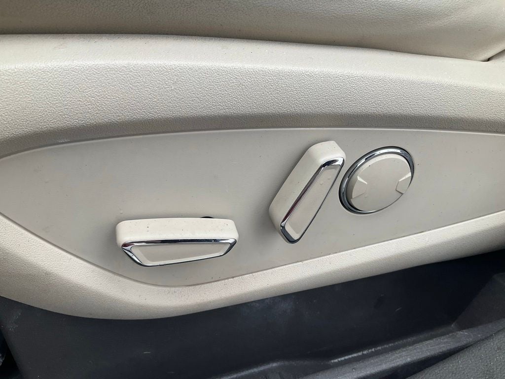 2016 Lincoln MKX Select