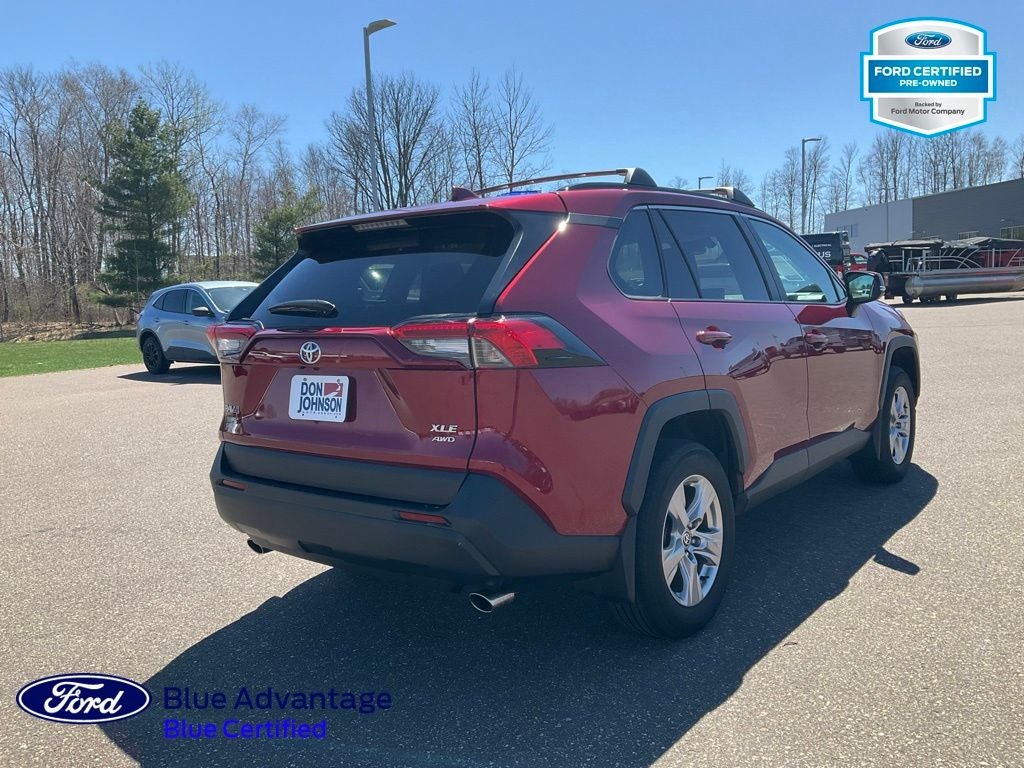 2022 Toyota RAV4 XLE
