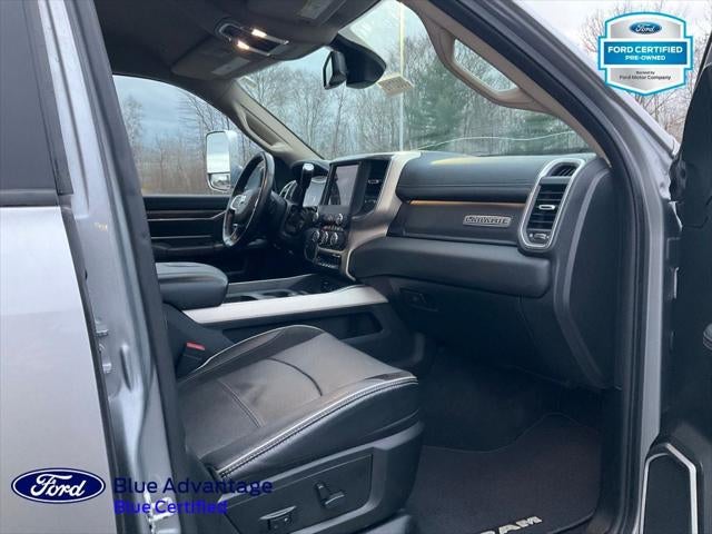 2019 RAM 3500 Laramie Crew Cab 4x4 6'4' Box