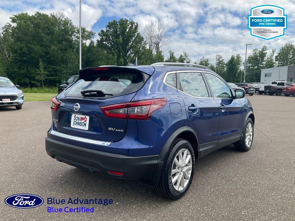 2022 Nissan Rogue Sport SV