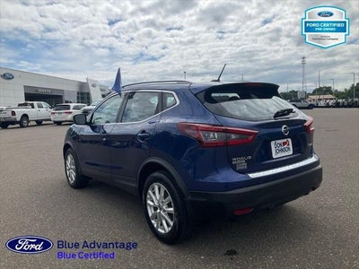 2022 Nissan Rogue Sport SV