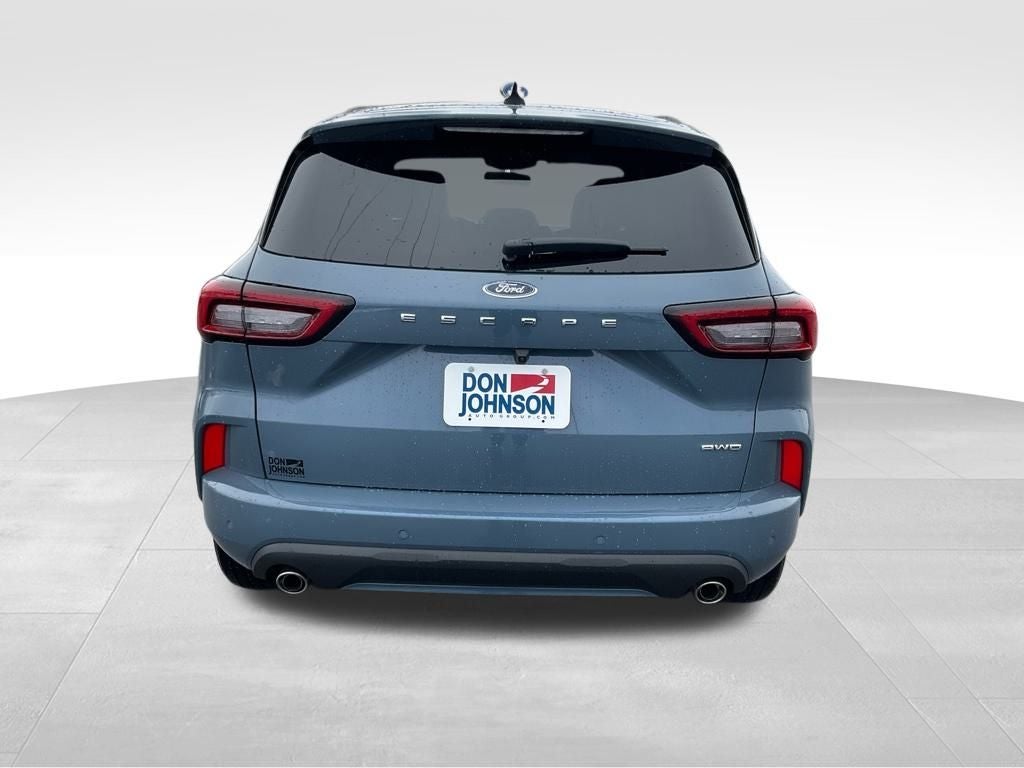 2026 Ford Escape ST-Line Elite