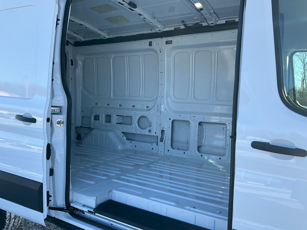 2026 Ford Transit-250 Base