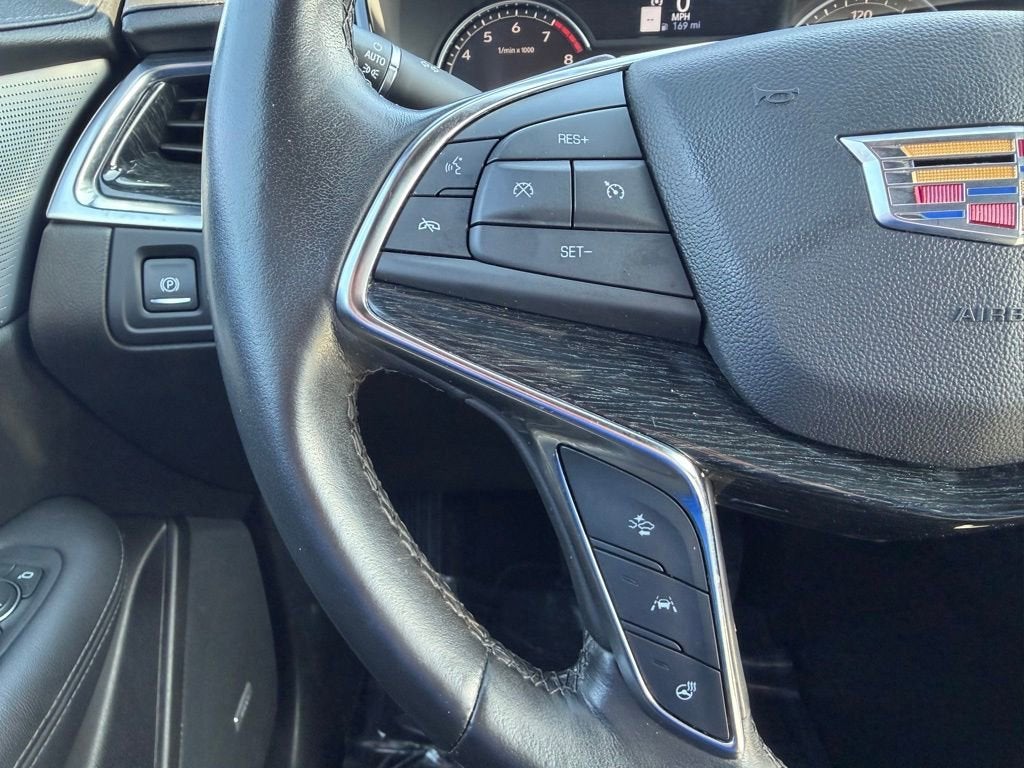 2023 Cadillac XT5 Premium Luxury