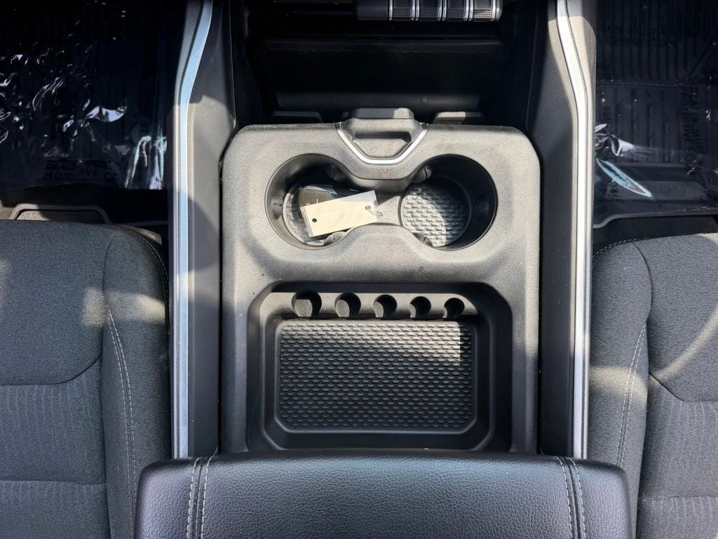 2019 RAM 1500 Big Horn/Lone Star Crew Cab 4x4 5'7' Box