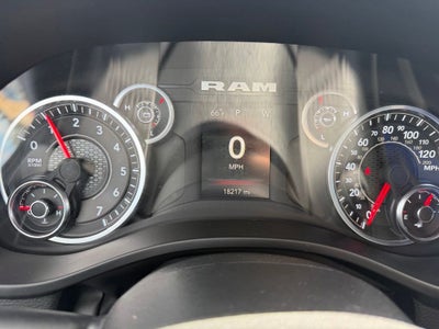 2024 RAM 1500 Big Horn Crew Cab 4x4 5'7' Box