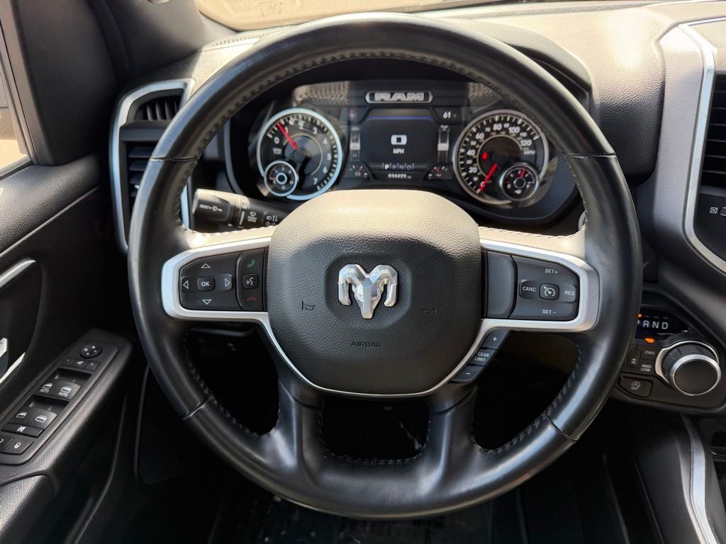 2022 RAM 1500 Big Horn Crew Cab 4x4 6'4' Box