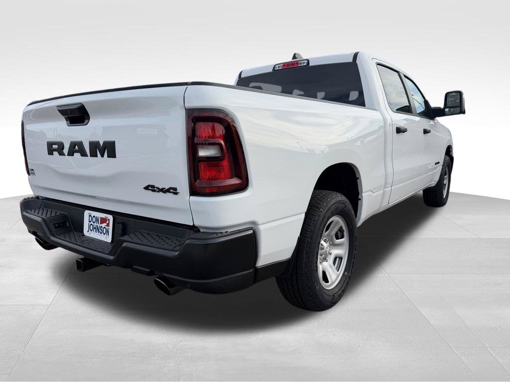 2026 RAM 1500 Tradesman Crew Cab 4x4 6'4' Box