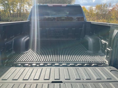 2024 GMC Sierra 1500 4WD Crew Cab Short Box SLT