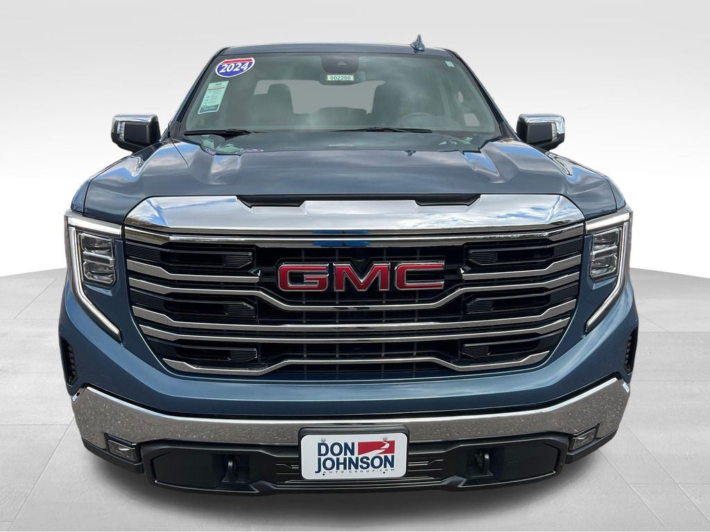 2024 GMC Sierra 1500 4WD Crew Cab Short Box SLT