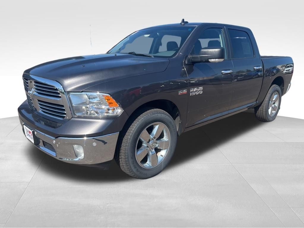 2017 RAM 1500 Big Horn Crew Cab 4x4 5'7' Box