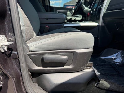 2018 RAM 1500 Big Horn Crew Cab 4x4 5'7' Box