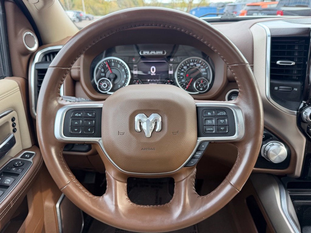 2022 RAM 2500 Laramie Crew Cab 4x4 6'4' Box