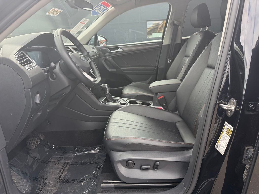 2024 Volkswagen Tiguan 2.0T Wolfsburg Edition