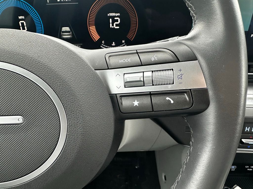 2025 Hyundai Kona SEL